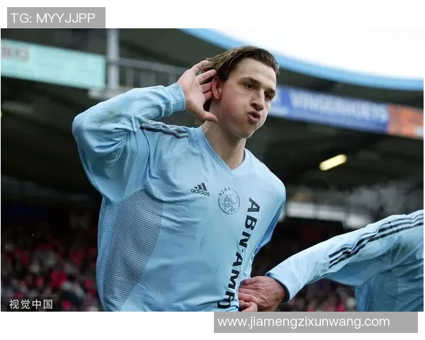 时尚足球明星短发造型精选图片展现个性魅力与运动风范 时尚足球明星短发造型精选图片展现个性魅力与运动风范