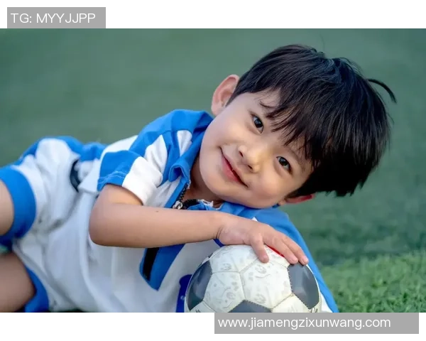 通过图片线索揭示足球明星的真实身份挑战你的足球知识和观察力 通过图片线索揭示足球明星的真实身份挑战你的足球知识和观察力