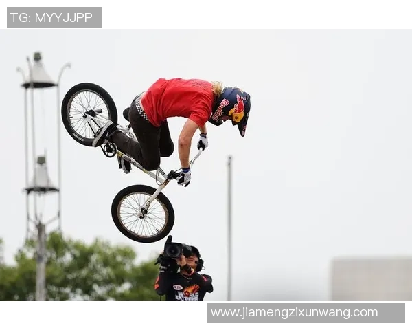 全国街舞大赛积分榜：南京极限运动队以100分领跑